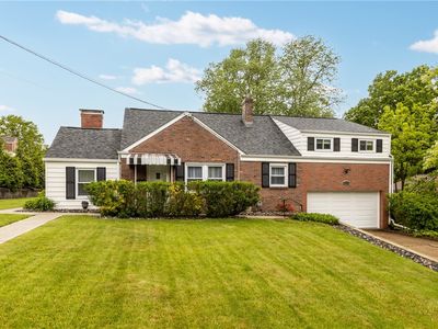202 Pickwick Dr, Bethel Park, PA, 15102