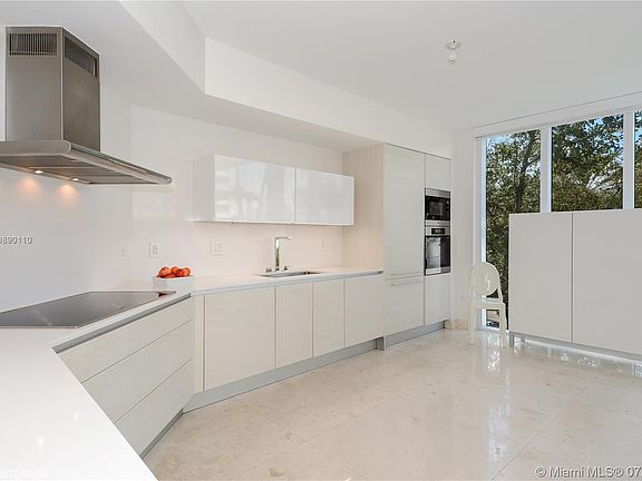 2nd image of 19111 Collins Ave APT 103