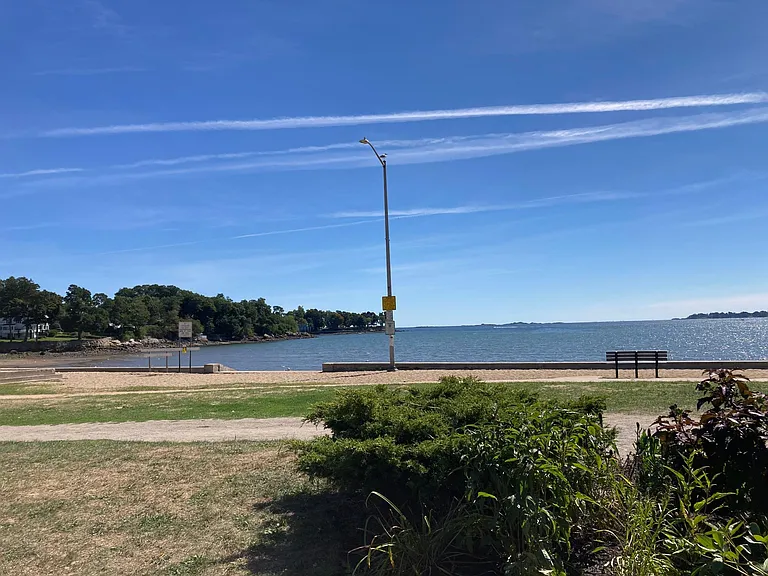 Dane st beach