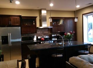 3952 W Eddy St #3NW, Chicago, IL 60618