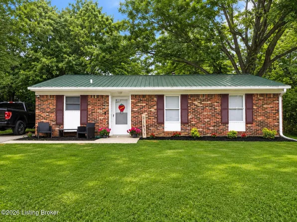 148 Vonda Ct, Radcliff, KY 40160