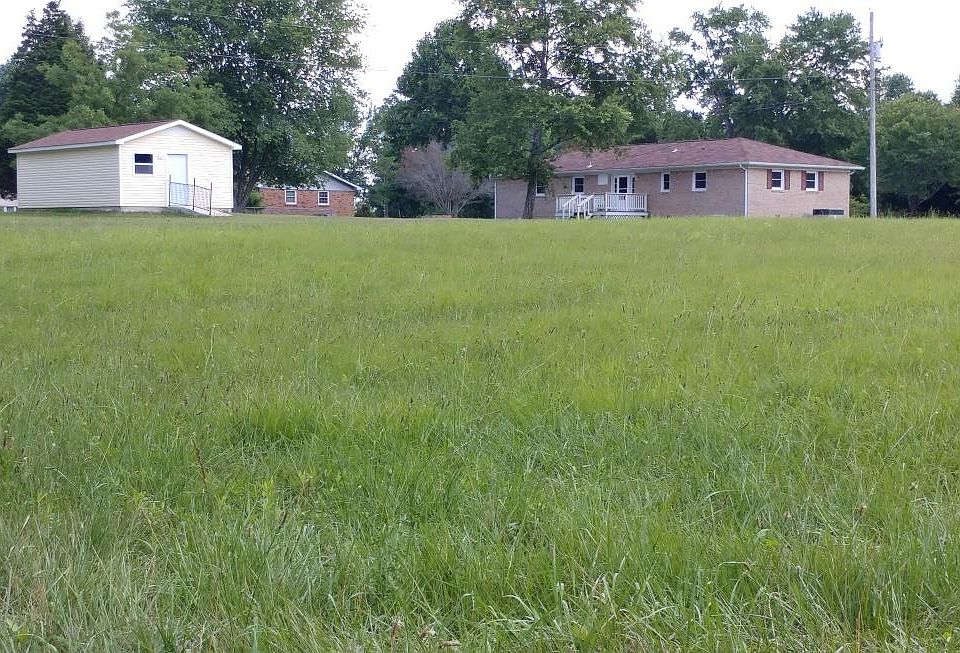 2nd image of 268 Old Quick Rd
