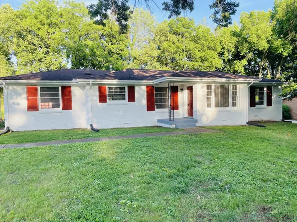 435 Gaylewood Dr, Clarksville, TN 37043