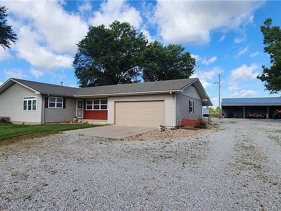 2nd image of 1043 S 190th St