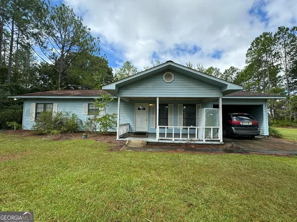 7918 Blackshear Hwy, Surrency, GA 31513