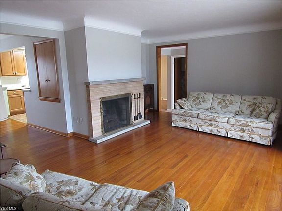 2nd image of 5266 W Park Dr