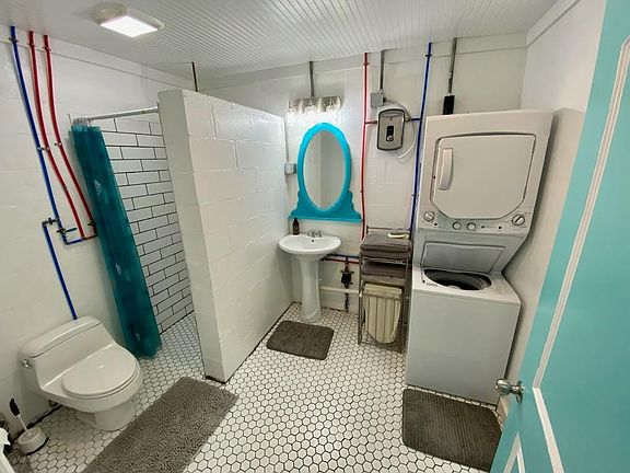 5th image of 3835 13th Ave N #2