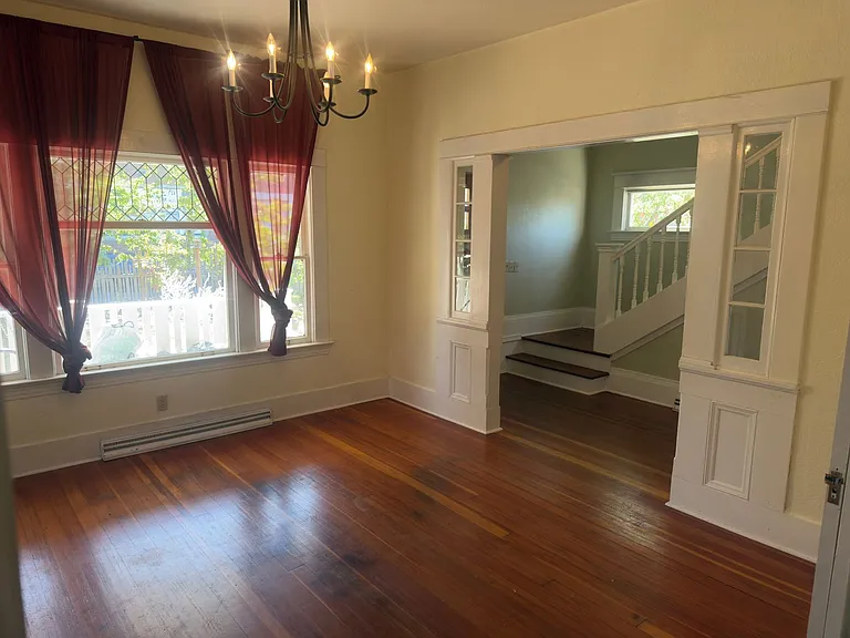 4853 NE 6th Ave — Photo 8