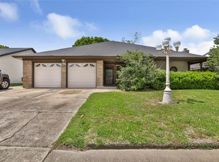 6006 Egypt Dr, Pasadena, TX 77505