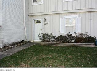 5713 Bramblegate Rd UNIT E, Greensboro, NC 27409