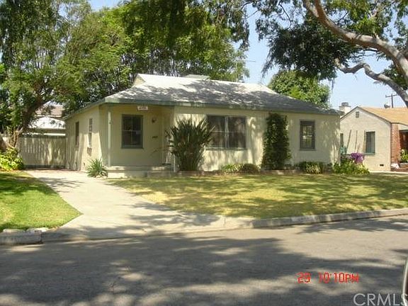 2nd image of 4759 Blackthorne Ave