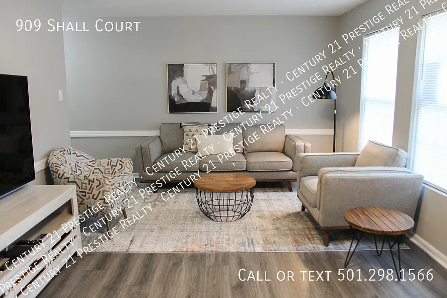 3 bed, 1600 sqft, $1,650 — Photo 2