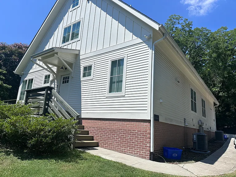 601 Martin Luther King Jr Blvd — Photo 22