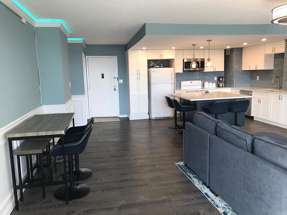 Customizable accent lighting