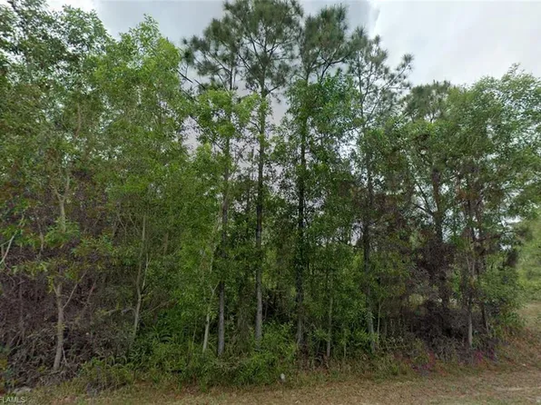 311 Monroe AVE, LEHIGH ACRES, FL 33936