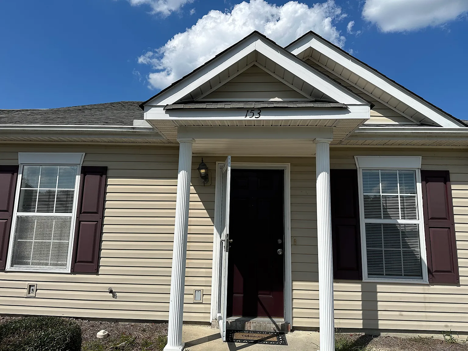 2 bed, 1100 sqft, $1,400 — Photo 4