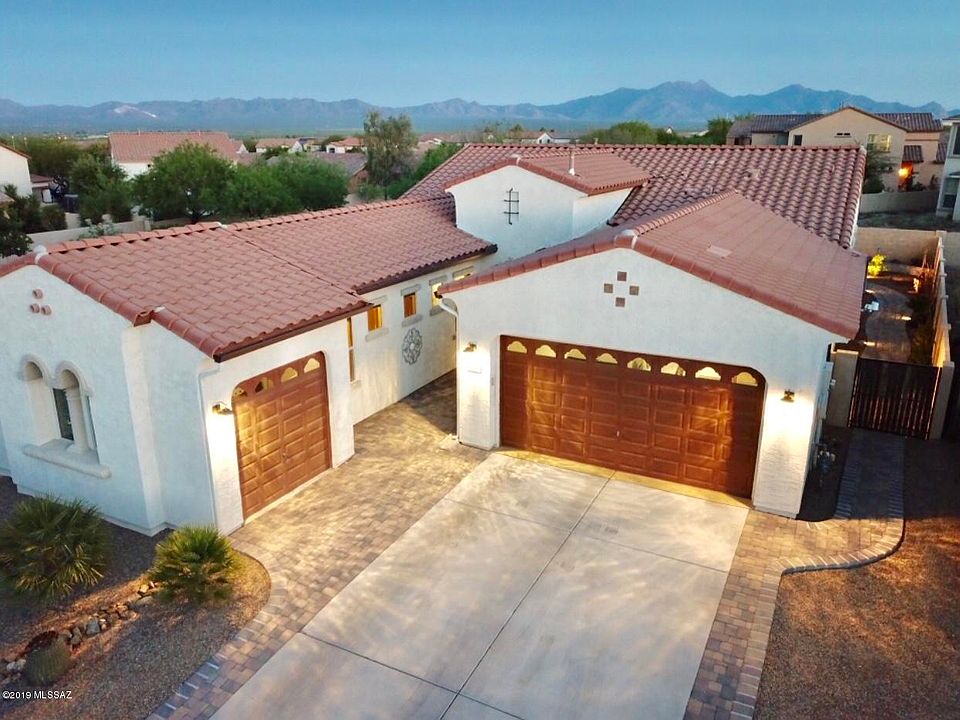 1st image of 613 W Camino Curvitas