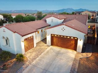 613 W Camino Curvitas, Sahuarita, AZ 85629