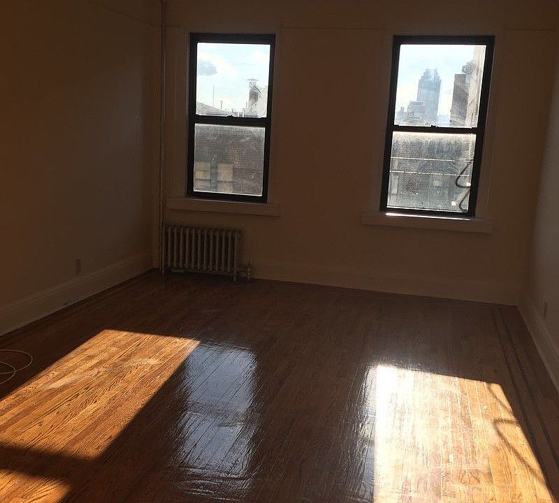 1st image of 4310 40th St #5L