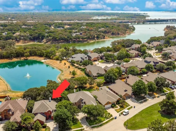 240 Barkley Dr, Hickory Creek, TX 75065