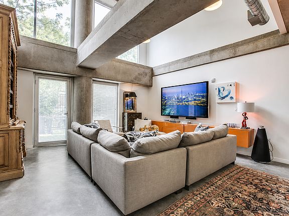 4th image of 1001 Belleview St APT 103