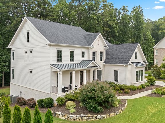 4th image of 2045 Kent Ct