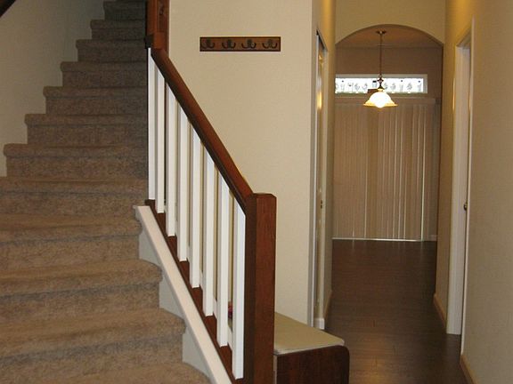 3rd image of 10030 Jensen Dr SE