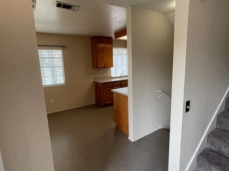 5341 Columbus Pl — Photo 4