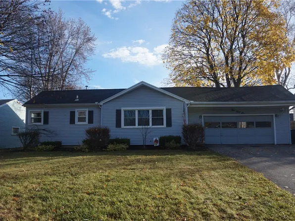 256 Marwood Rd, Rochester, NY 14612