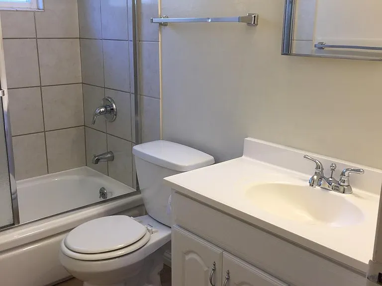 908 Arbor Rd #C — Photo 5