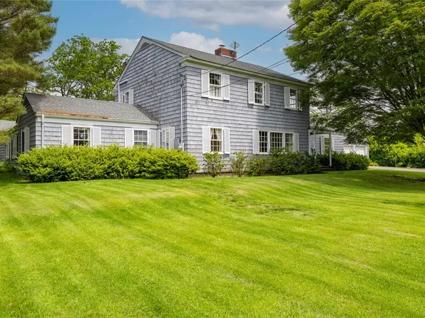 300 Albro Lane, Lawrence, NY 11559