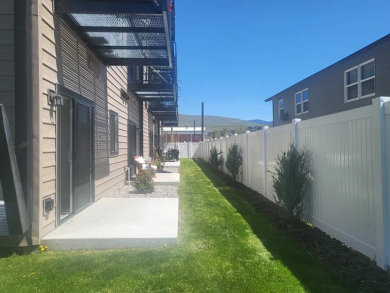 3215 S Russell St #105 — Photo 9