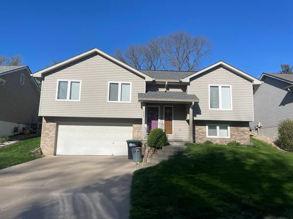 3040 S 35th Ave, Omaha, NE 68105