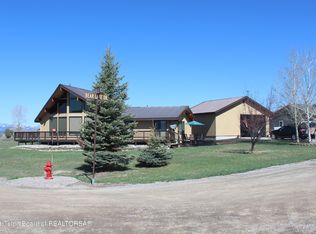 176 Bearlake Dr, Thayne, WY 83127