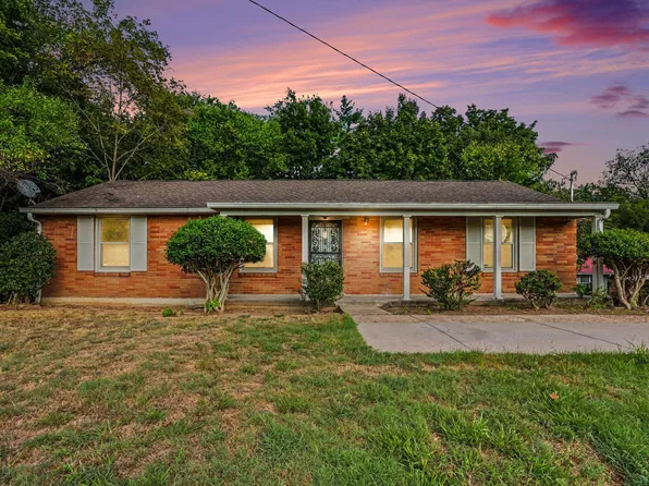 310 Binkley Dr, Nashville, TN 37211