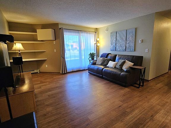 2nd image of 315 Waite Ave S APT 101