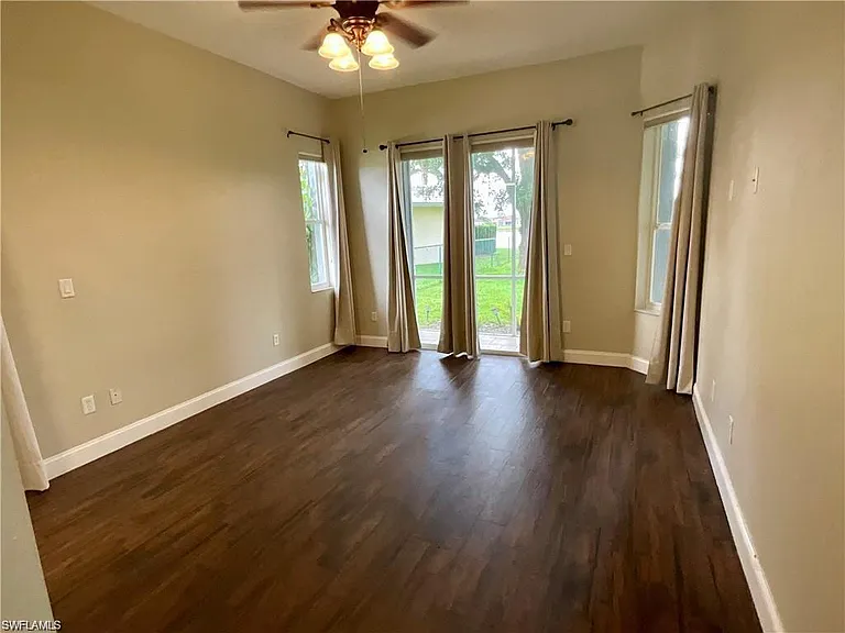 701 Meyer Dr — Photo 6