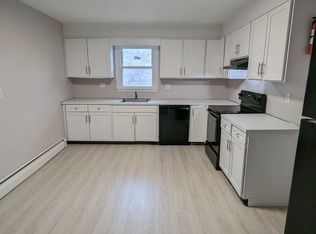 370-428 Woodtick Rd #392-2L, Waterbury, CT 06705