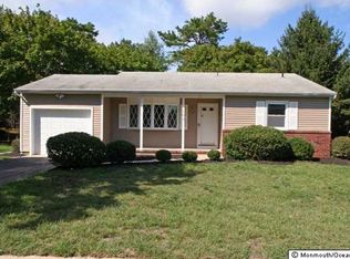 108 Norfolk Ct, Toms River, NJ 08757