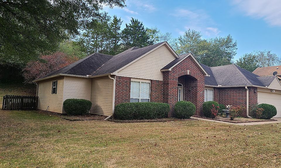 1st image of 21 Cottonwood Dr