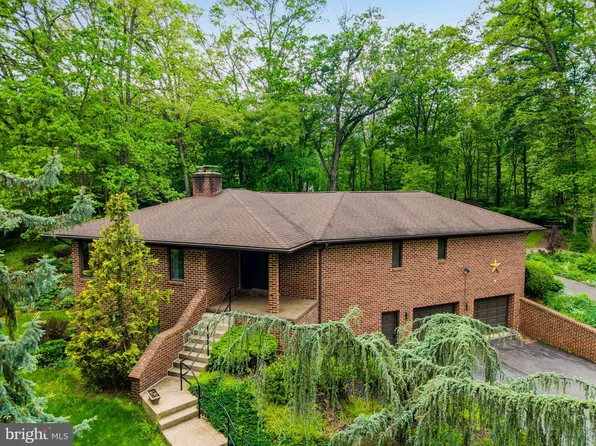 399 Barnstable Rd, Carlisle, PA 17015