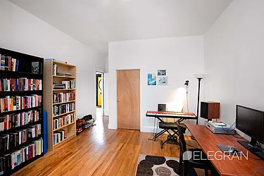 Rented by (Legacy) Elegran