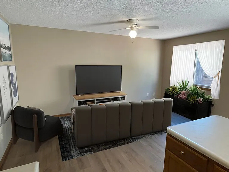 1801 Red Dale Dr — Photo 7