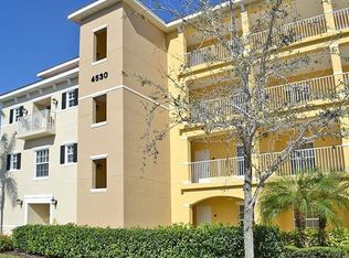 4530 Botanical Place Cir APT 102, Naples, FL 34112