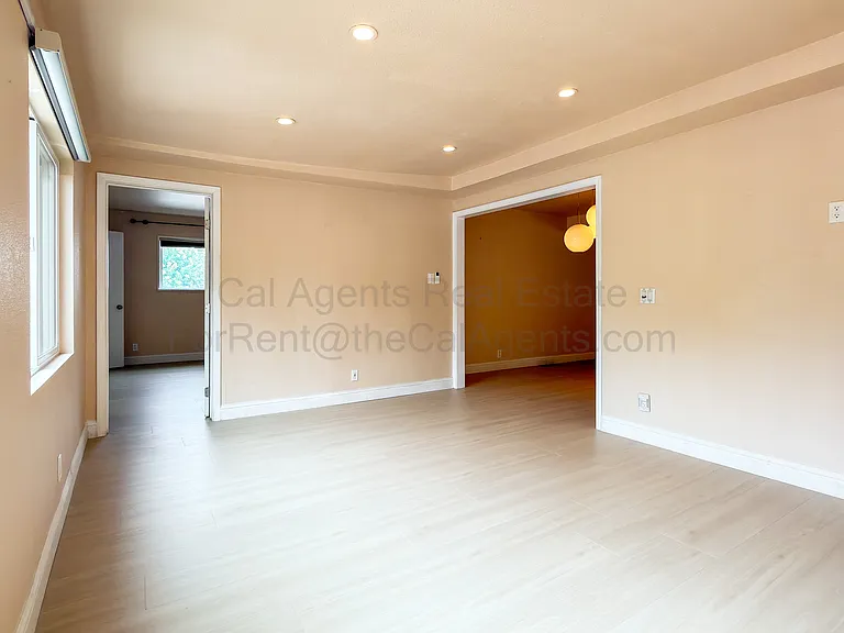 23940 Carmelita Dr — Photo 6