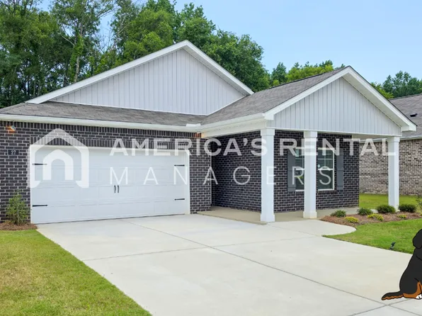 27 Clark Trl, Scottsboro, AL