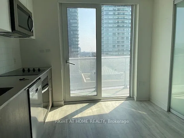 100 Dalhousie St #1705 — Photo 7