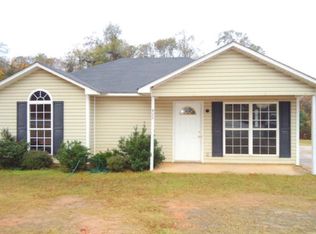 922 Sandfort Rd, Phenix City, AL 36867