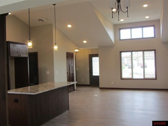 3rd image of 329 Torrey Pines Dr