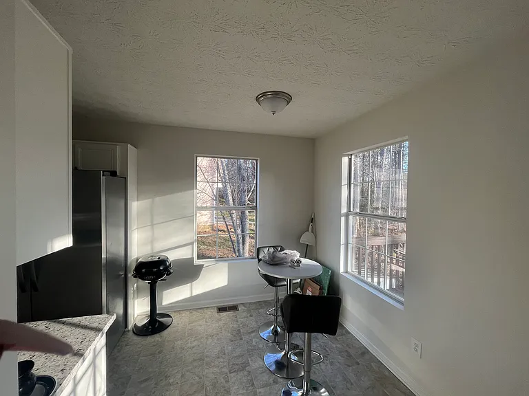 6786 Browns Mill Ferry Ct — Photo 18